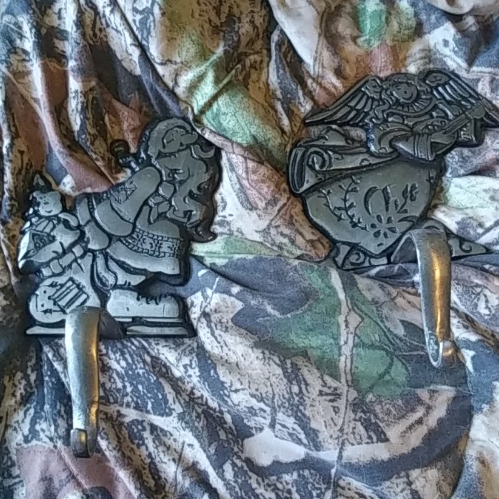 Stocking holders